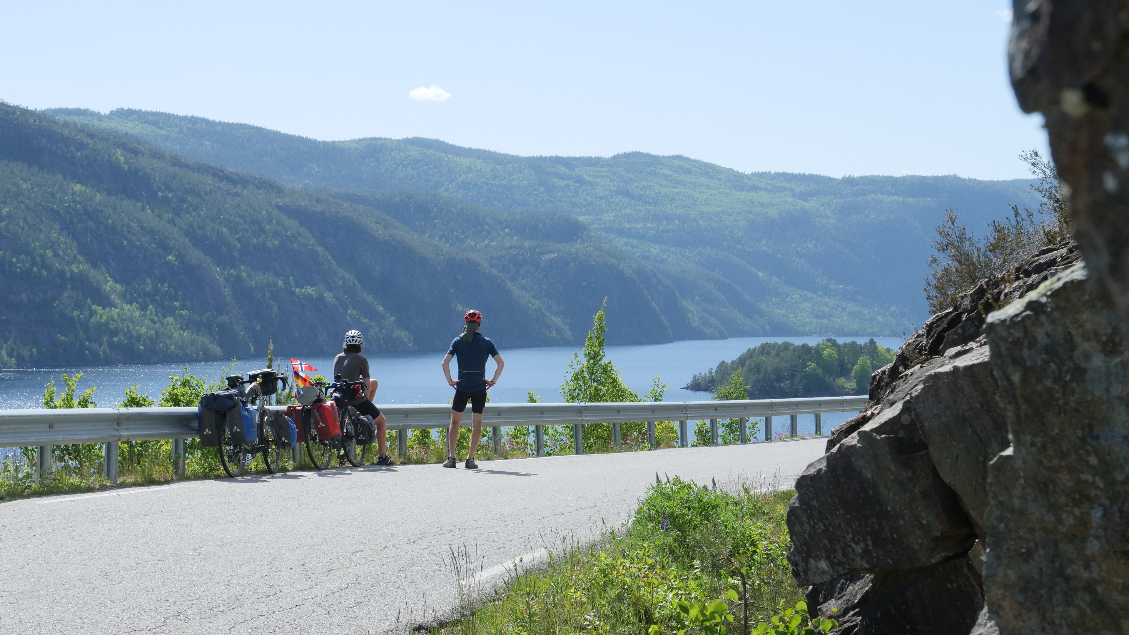 Coucher de soleil sur un fjord
